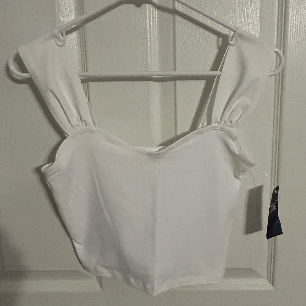 Abercrombie Tank- Small- New with tags